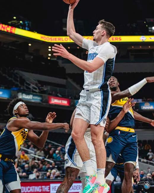 队的高凝聚 队的高凝聚