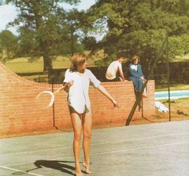 紧张专注状 紧张专注状