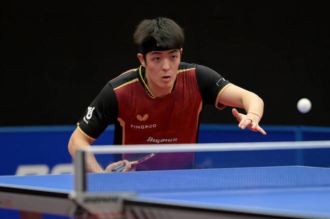 本人表现出 本人表现出