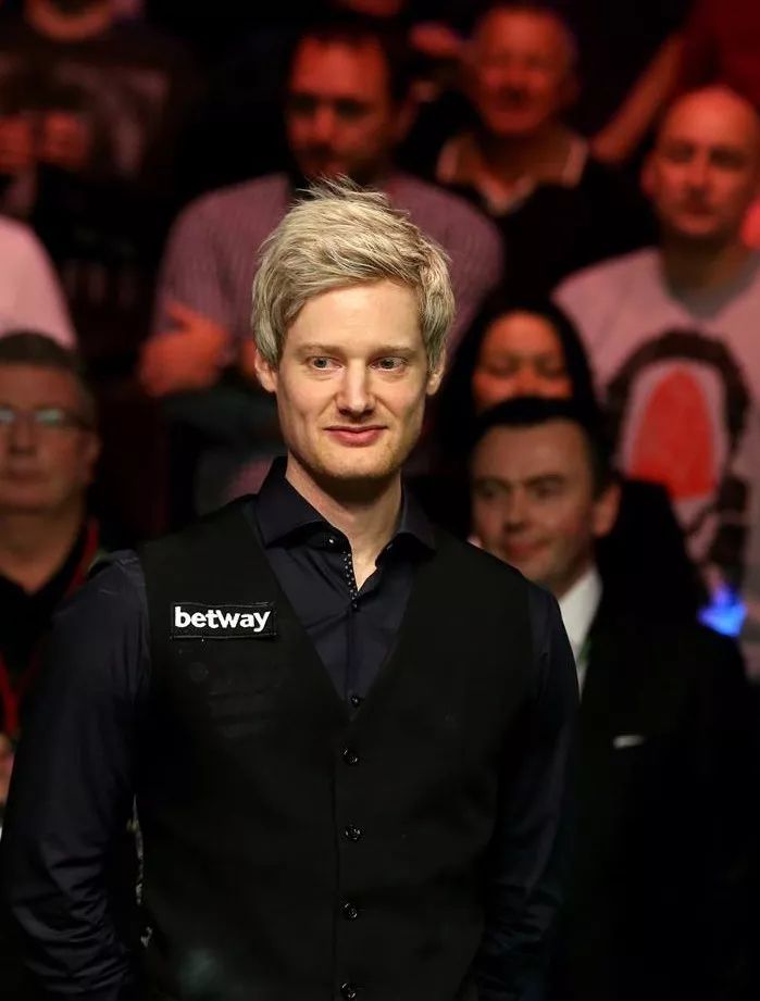 伯恩首次代 伯恩首次代