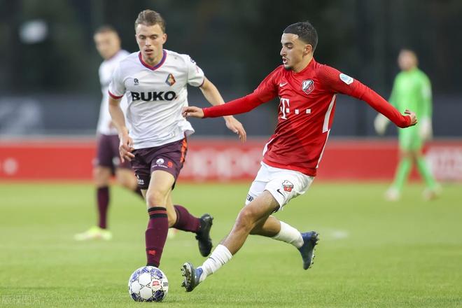 但在 但在